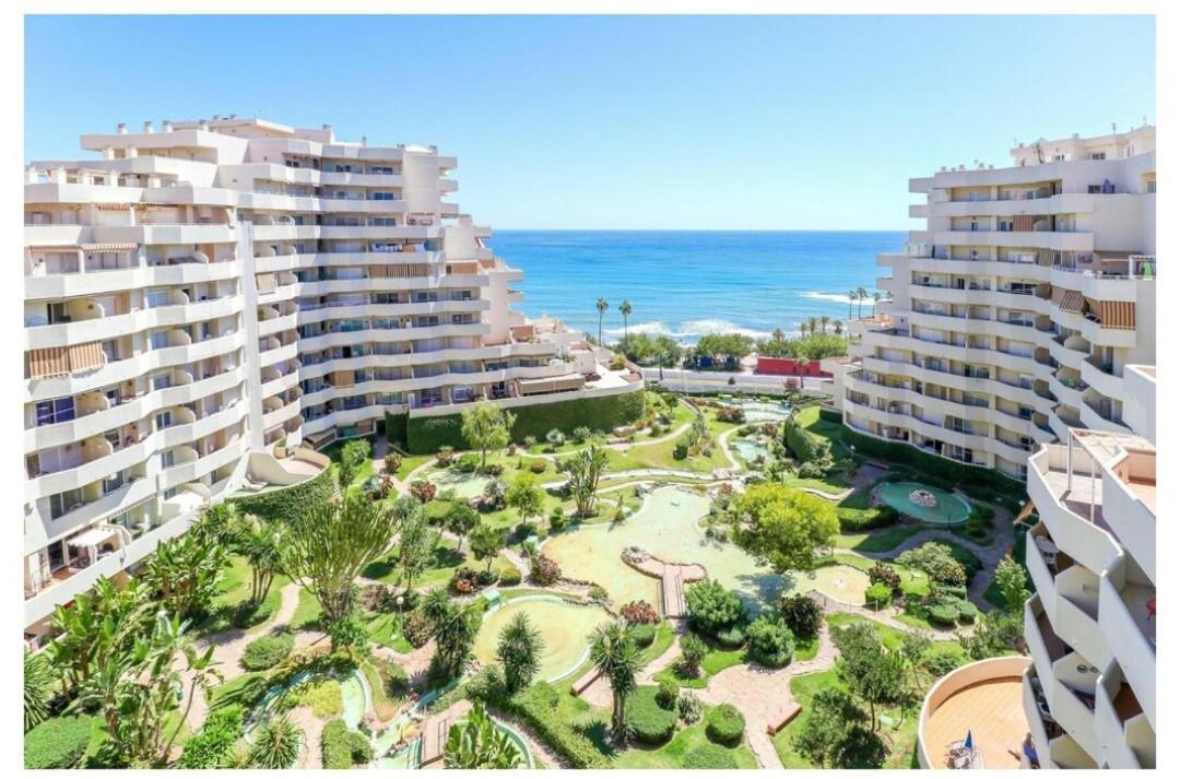 El Estudio De La Playa Benalbeach 324 Gran Terraza Vistas Al Mar ベナルマデナ エクステリア 写真